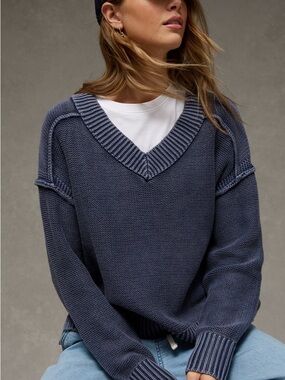 Long weekend V-Neck Knit Sweater - Blue